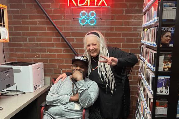 KDHX Volunteer Spotlight: Roots & Glenda