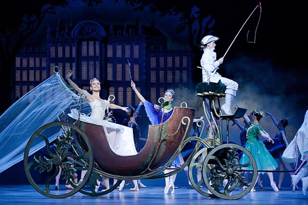 Cinderella by Frederick Ashton, Polish National Ballet, Warsaw 2010
