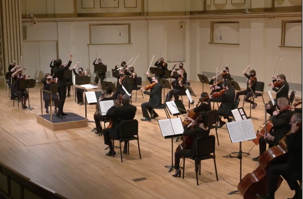 Stephanie Childress conducts the St. Louis Symphony strings Stephanie Childress conducts the St. Louis Symphony strings