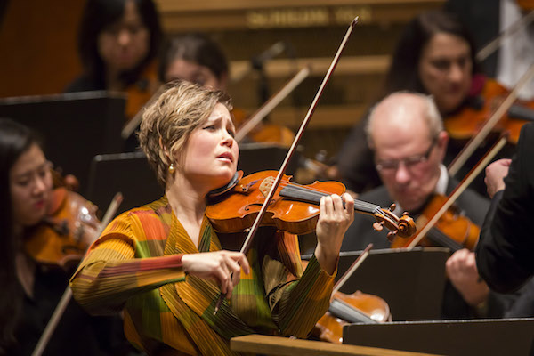 Violin soloist Leila Josefowicz. Photo by Chris Lee.